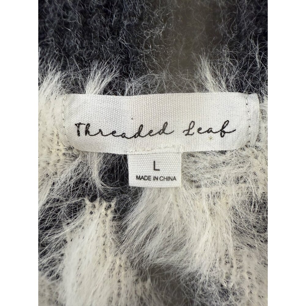 Threaded Leaf Fuzzy Leopard Print L Button-Down C… - image 2